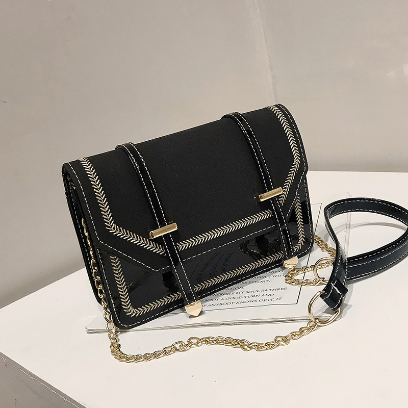 Female 2021 New Korean Fashion Chain Messenger Small Square Retro Simple Single Shoulder Bag