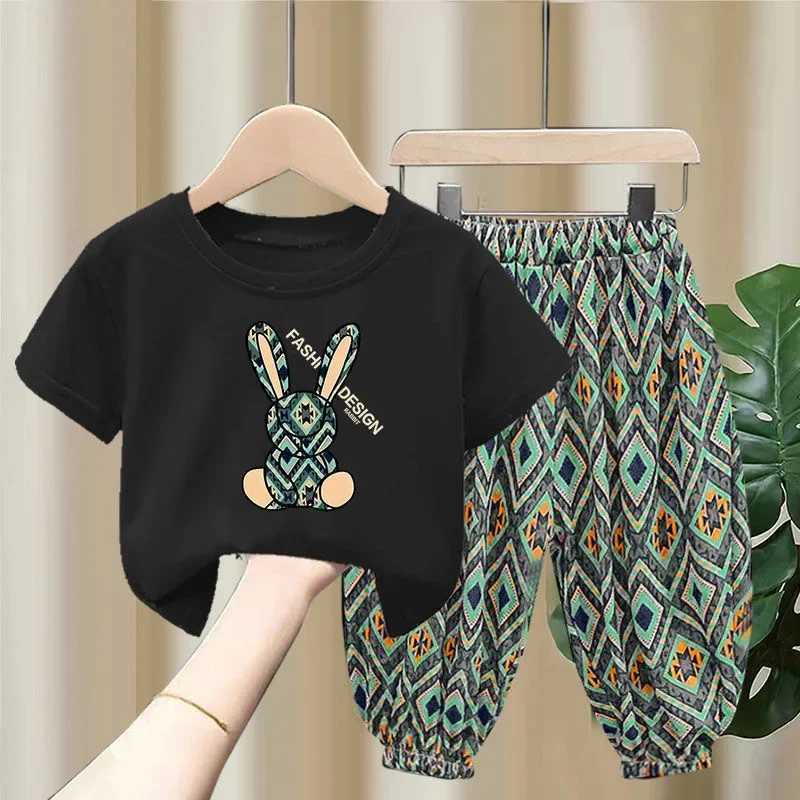 Clothing Sets Baby Girls Clothes Set Summer Cartoon Rabbit T-shirts and Plaid Pants Suit Children Short Sleeve Top Bottom 2 Pieces Outfits H241214