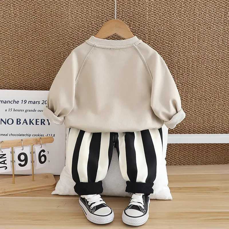 Clothing Sets New Autumn Causal Suit Kids Boys Girls Cartoon Bears T Shirt Pants 2pcs/Set Children Clothing Kids Infant Sportswear 0-5 Years H241214