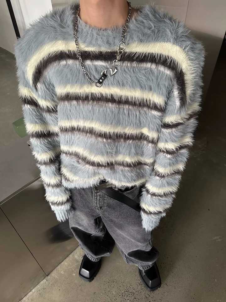 Men's Sweaters Mens Mosier black and white striped design plush sweater autumn and winter knitted top pull rod homme hiver Q241214