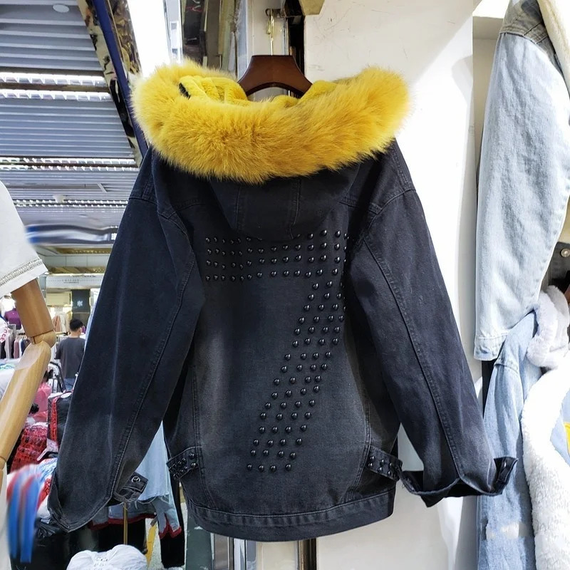Winter fashion real fur hooded jacket womens thick denim jacket punk style rivet wool lining jacket street casual jacket 241210