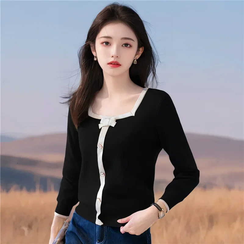 Autumn and winter Korean style Dongdaemun sweet red long sleeved knitted top womens zipper sweater with polo neck 241211
