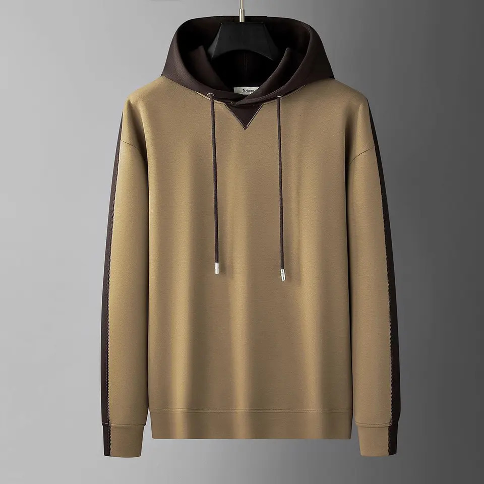 Autumn and Winter Fashion Trend Color Splicing Air Layer Cotton Model Mens Casual Long Sleeve Hoodie Mens 241214