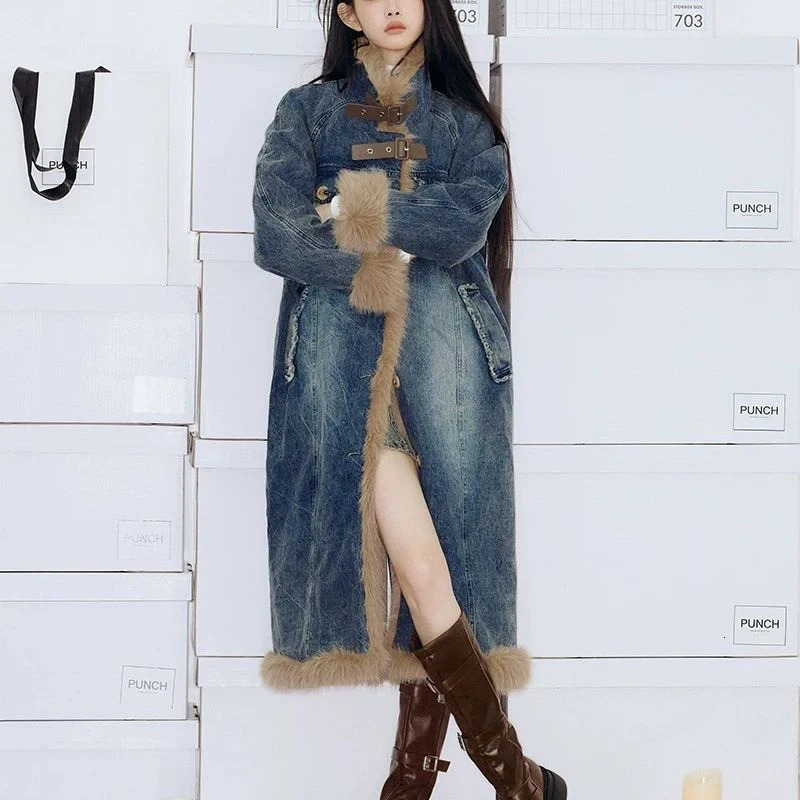 Retro warm fur collar denim jacket womens winter loose casual apron thick medium long park cotton clothing 241211