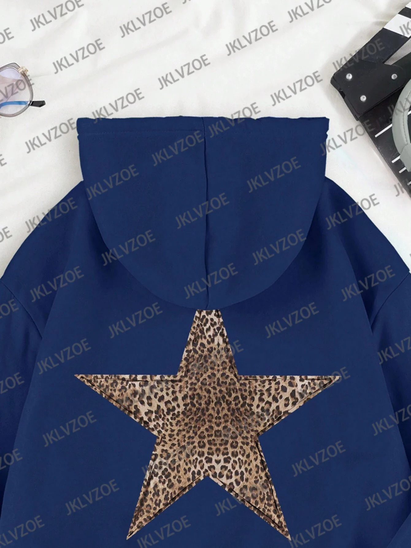 Winter womens leopard print and five point star sportswear Harajuku Pullover cotton hoodie loose casual womens streetwear 241214