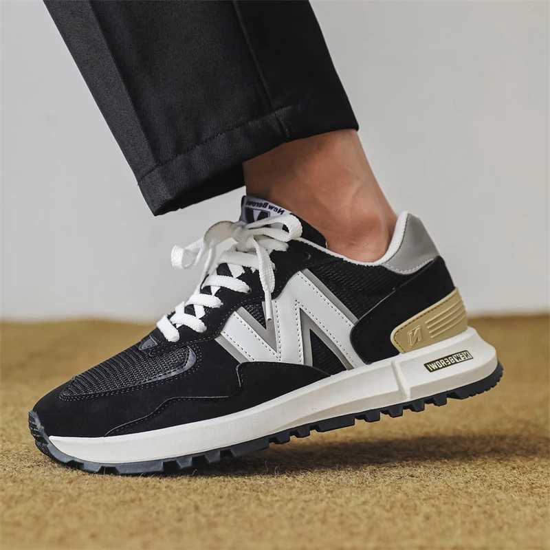 Classic Mens Sports Casual Running Couple Cricket Shoes Outdoor Pedestrian hot Street Lifestyle Skateboarding ShoesC250331