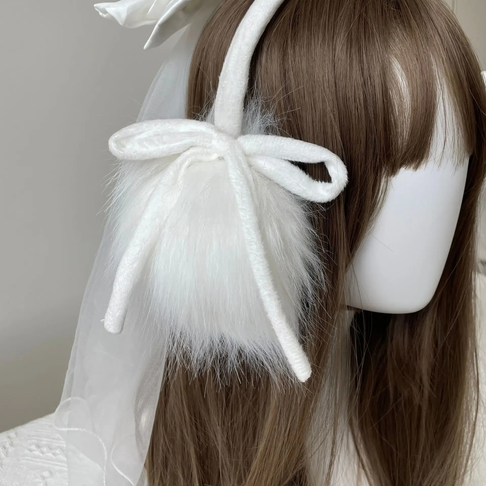 White bow ear cushions plush rabbit fur womens winter warm ear cushions riding windproof ear cushions Japanese JK accessories 241211