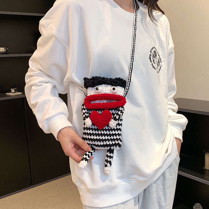 Cute quirky crossbody bag for women, autumn winter DIY handmade knitted yarn mobile phone bag, wholesale of finished products, 2024 new style, chic an