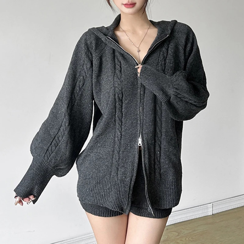 BKLD Fashion Leisure 2pieces Set Twists Shaped Wool Hooded Neck Long Sleeve Top Zipper CardiganSlim 2Pcs Shorts Sexy Suit 241209