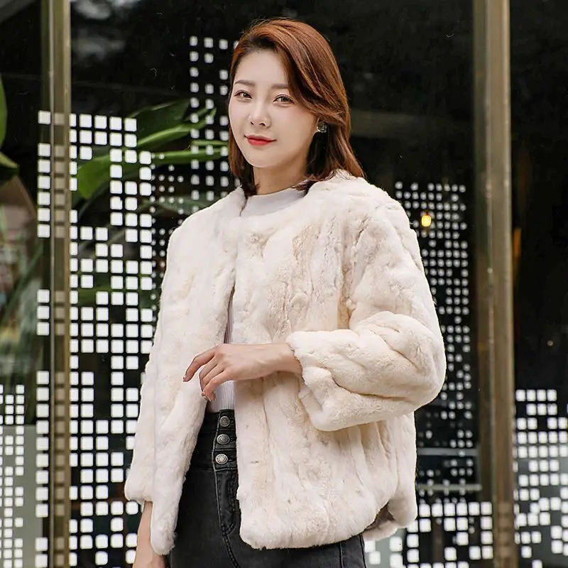 Real Rabbit Fur Coat Women Winter Jacket Short Loose Size Thick Warm Fluffy Wamen Fashion Clothes Large 241211