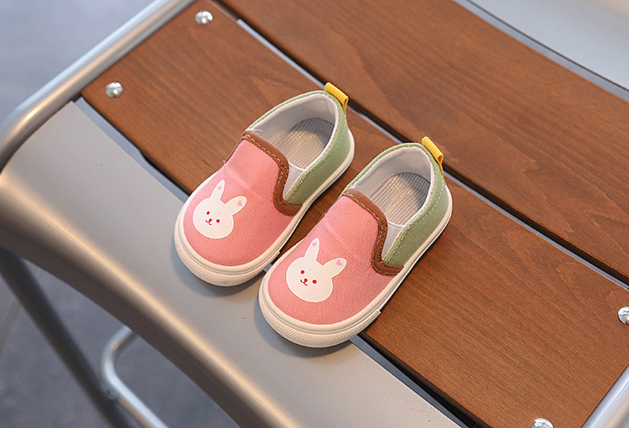 Rabbit Bear Pattern Kids Canvas Shoes Cartoon Soft Sole Sneakers Happysteps For Baby Girls Boys Non Slip Toddler children Casual Shoes Sizes 20-31
