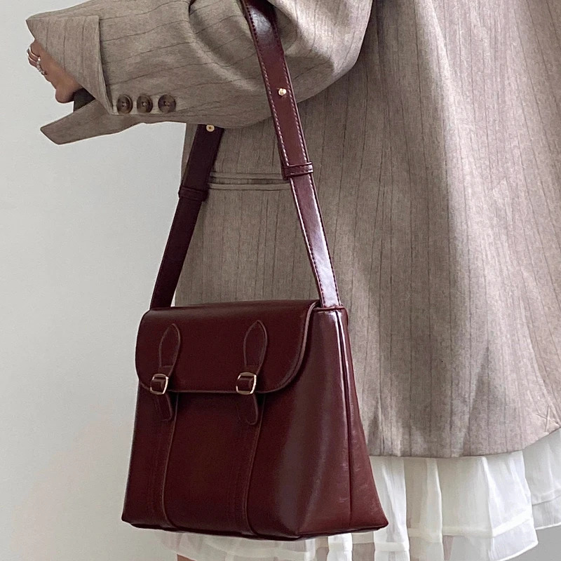 Vintage Solid Trendy Prefabricated Womens Handbag Full Match Punk Shoulder Cross Bag Y2k Street Clothing Messenger Bag 241213