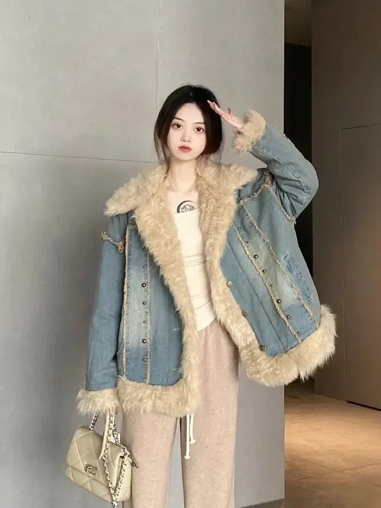 Korean fashion autumn womens denim jacket with fur patchwork lapel long sleeved single chest loose jacket clothing 241210