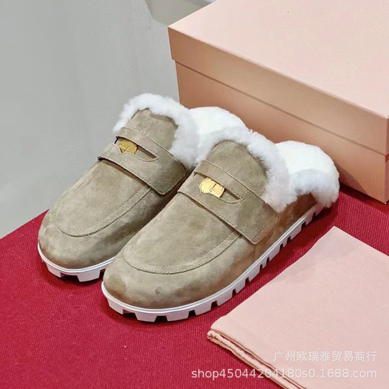23 Winter New Hairy Baotou Half Slippers For Women, Flat Bottom, Versatile, Casual, Coin, Wool, One Step, Muller Shoes