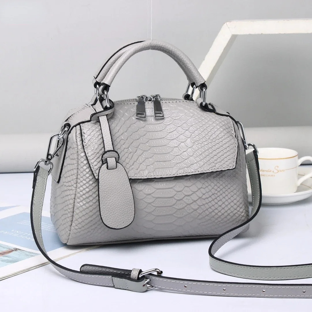 Womens genuine cowhide leather handbag fashionable and high-quality womens shoulder cross bag soft leather 241212