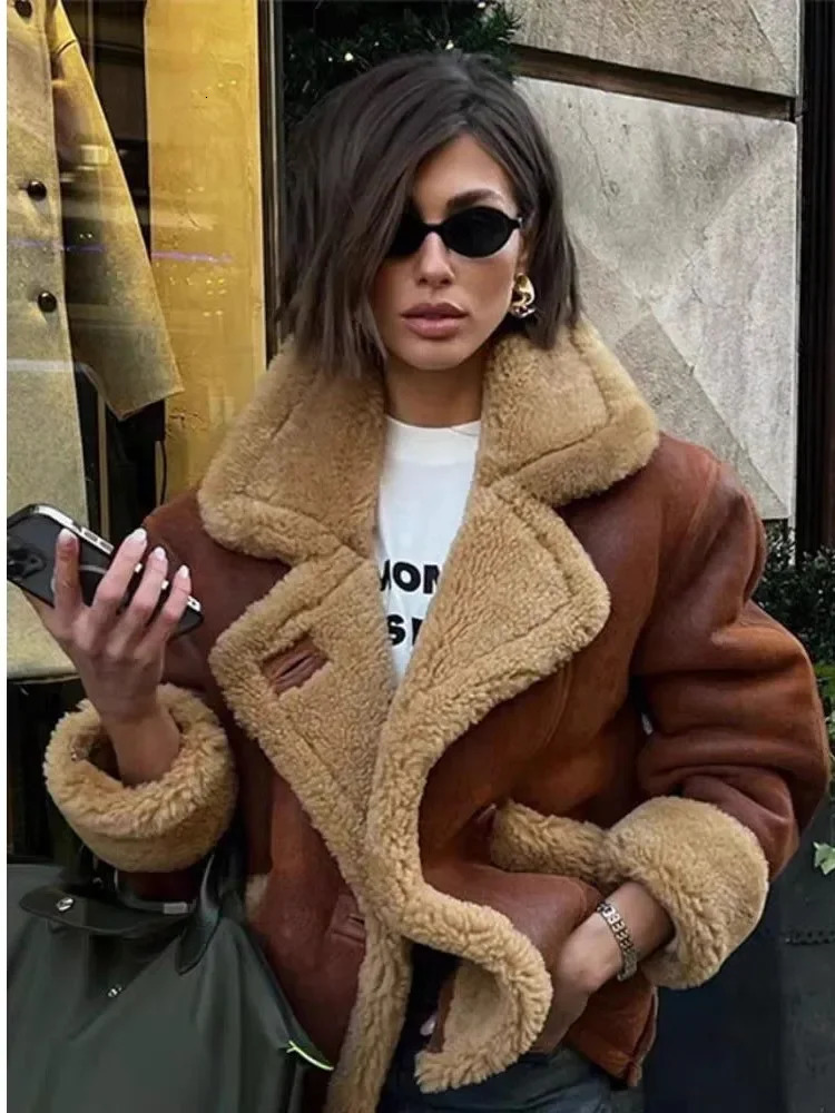 Fur onepiece jacket cashmere leather thick work decal Maillard retro motorcycle womens coat 241211