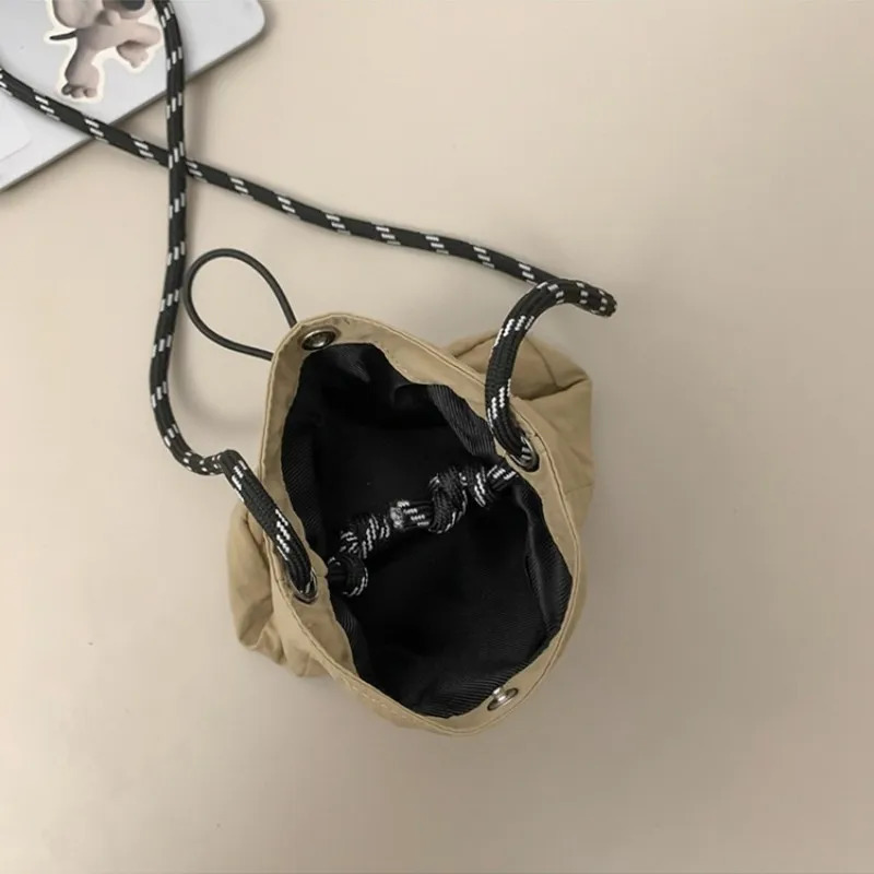 Mini Nylon Shoulder Bag Womens Fashion Cross Body Bucket Bag Casual Small Handbag Drawstring Bag Wallet Phone Bag 241213
