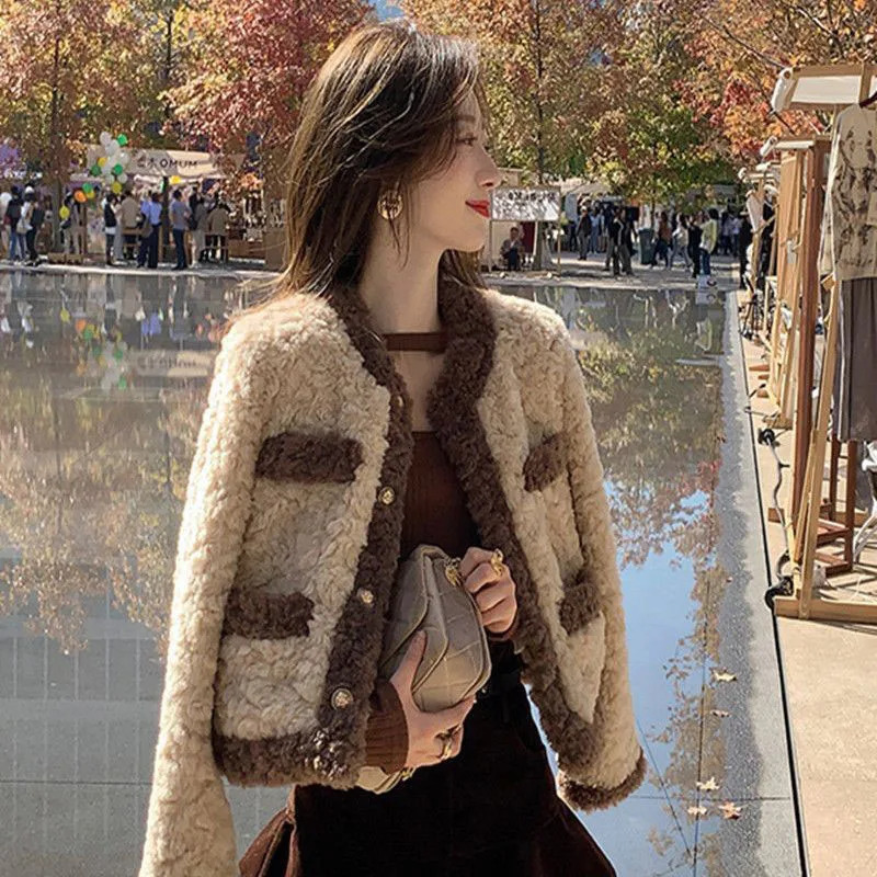 Xpqbb Lamb Wool Jackets for Women Autumn Winter Keep Warm Plush Short Outwear Ladies Elegant Contrast Loose Cotton Fur Coat 241214