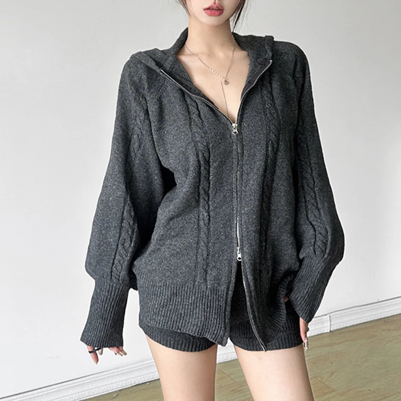 BKLD Fashion Leisure 2pieces Set Twists Shaped Wool Hooded Neck Long Sleeve Top Zipper CardiganSlim 2Pcs Shorts Sexy Suit 241209