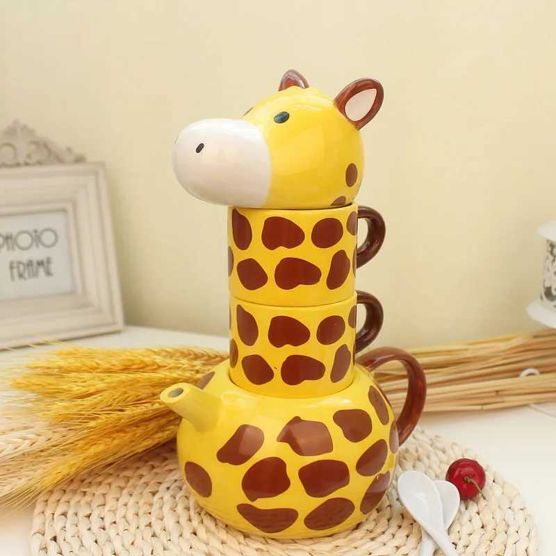 Creative and cute giraffe shaped design ceramic teapot with 2 cups of tea set Kawaii cartoon g childrens gift Y241214