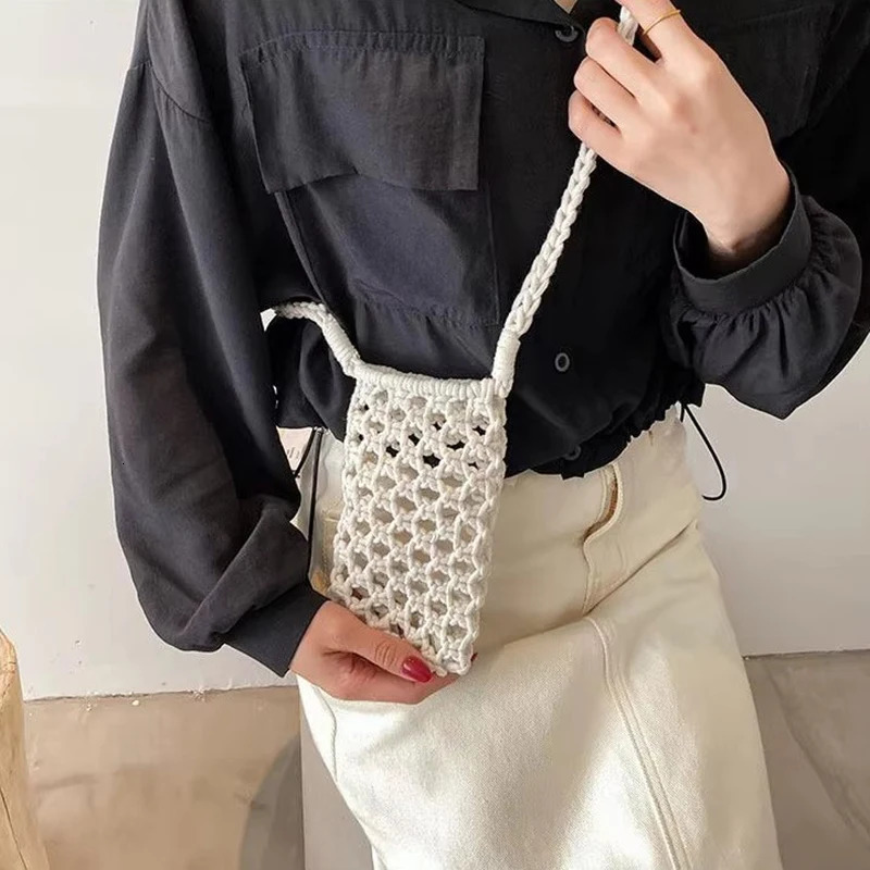 Womens fashionable small cross shaped mobile phone bag solid color hollow womens crochet lightweight woven shoulder bag 241213