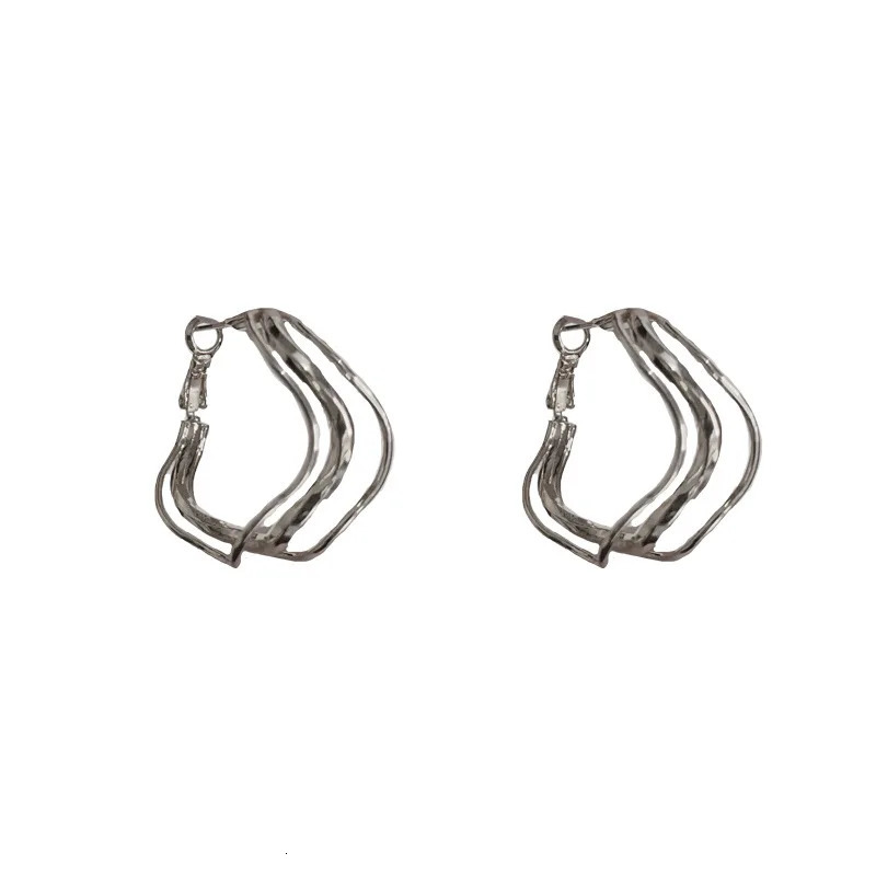 Personality Fashion Simple Metal Irregular Multi-Layer Earrings S925 Silver Needle Temperament Light Exaggerated Earrings 241214
