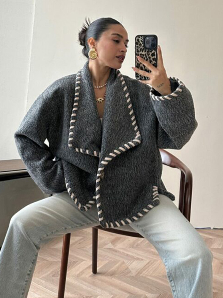 Vintage Large Collar Patchwork Short Coat Women Loose Solid Lapel Button Woolen Coats Female Autumn Chic Elegant Street Outwear