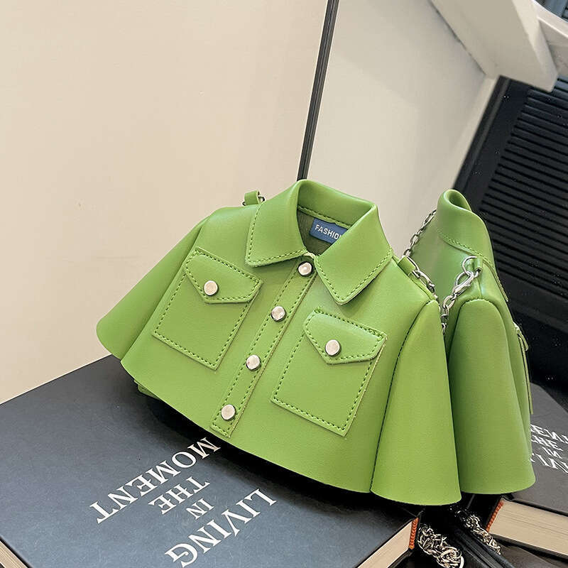 Niche Personality Chain Shoulder Internet Celebrity Ins Creative Crossbody Bag 2024 New Style Unique Elegant Clothing