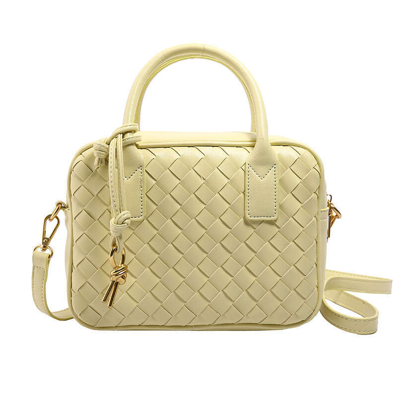 Handmade woven bag for women 2024, texture, hand-held commuting small square high-end single shoulder crossbody bag, 2024 temperament, versatile new t