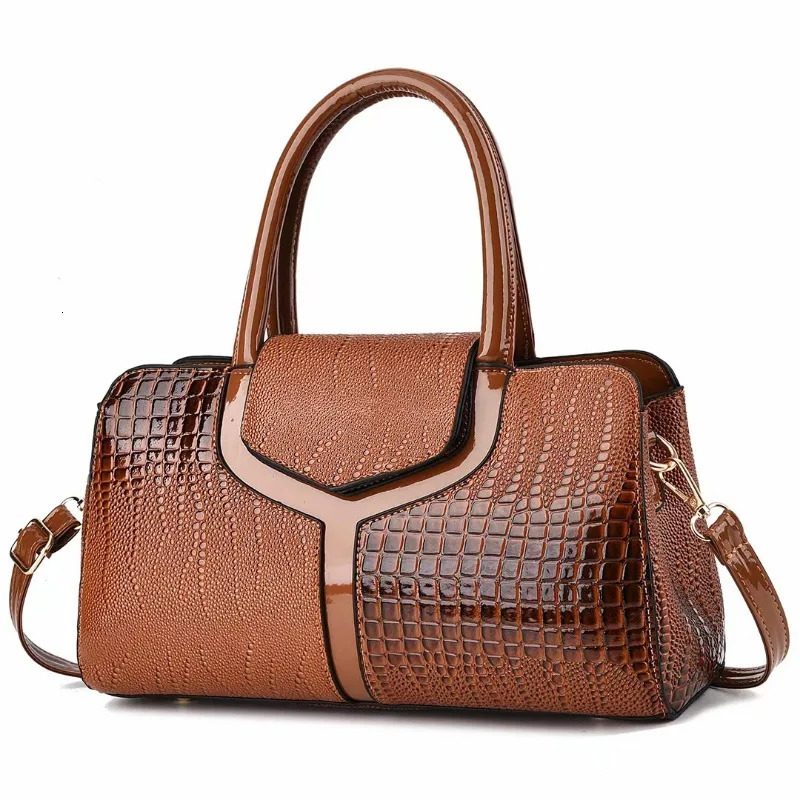 Large Capacity Boston Pillow Bag Leather Ladies Handbags Crossbody Bags for Women Tote Bag Bright Leather Women Shoulder Bag 241212
