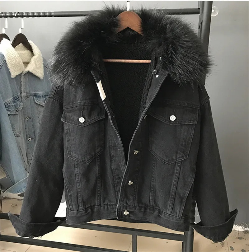 Korean winter detachable large fur collar with sheepskin lining denim jacket for women loose short black denim jacket for women Chaqueta unprinted ite