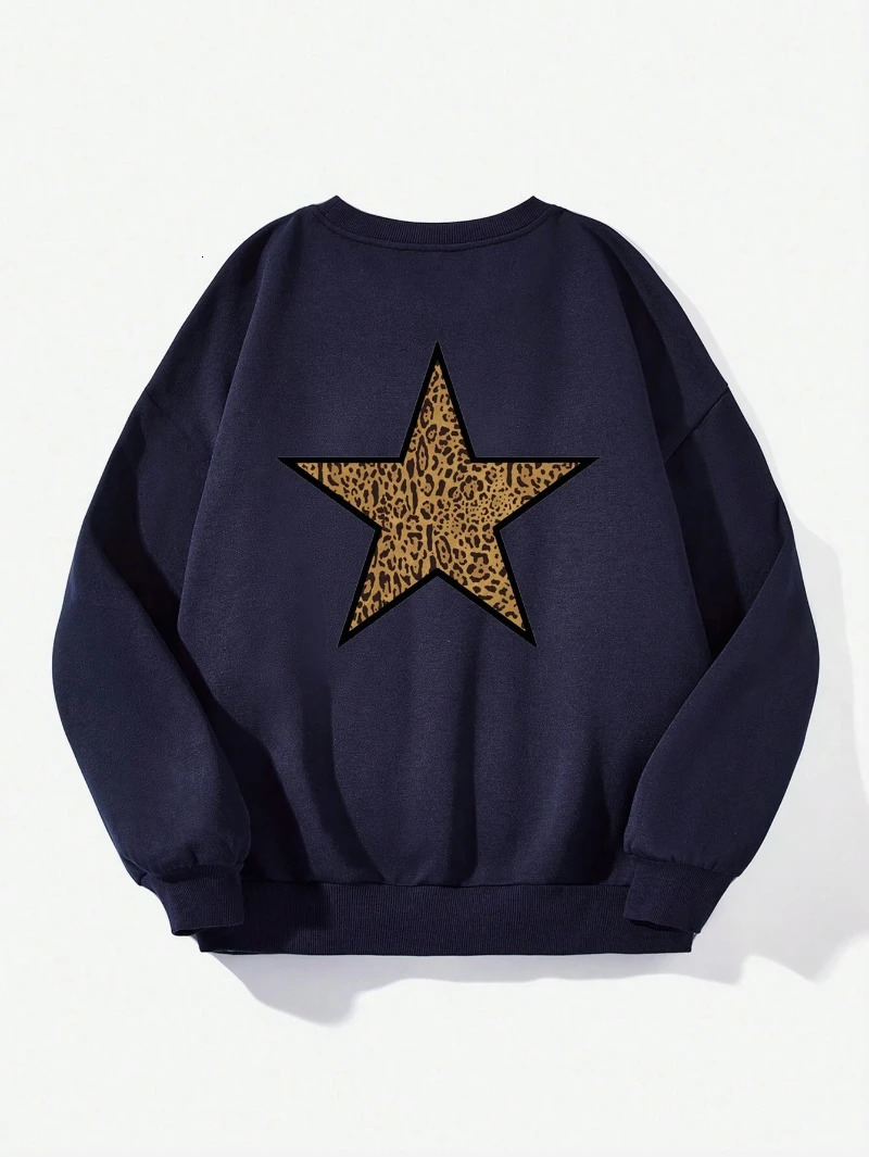 Street womens sportswear leopard star print graphic decal fashionable oversized long sleeved hooded warm wool womens clothing 241214