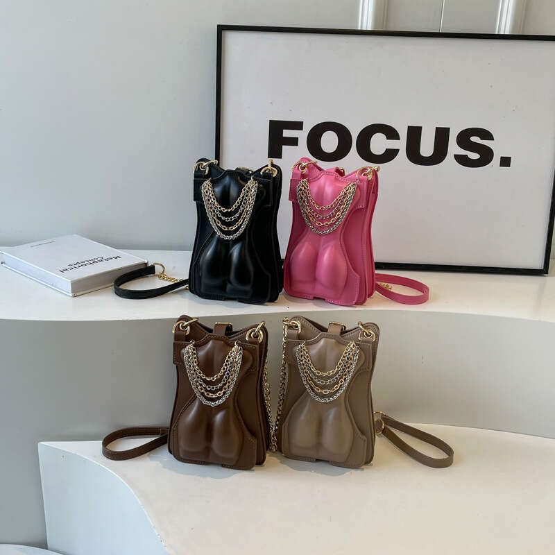 Spicy girl style niche design chain crossbody small square women's summer high-end phone bag 2024 temperament versatile new trend clothing ins