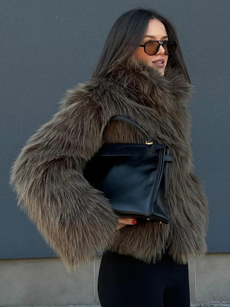 Retro High Collar Long Sleeved Faux Fur Coat Women Winter Warm Solid Fury Jacket Fashion Females Street Outerwear 241211