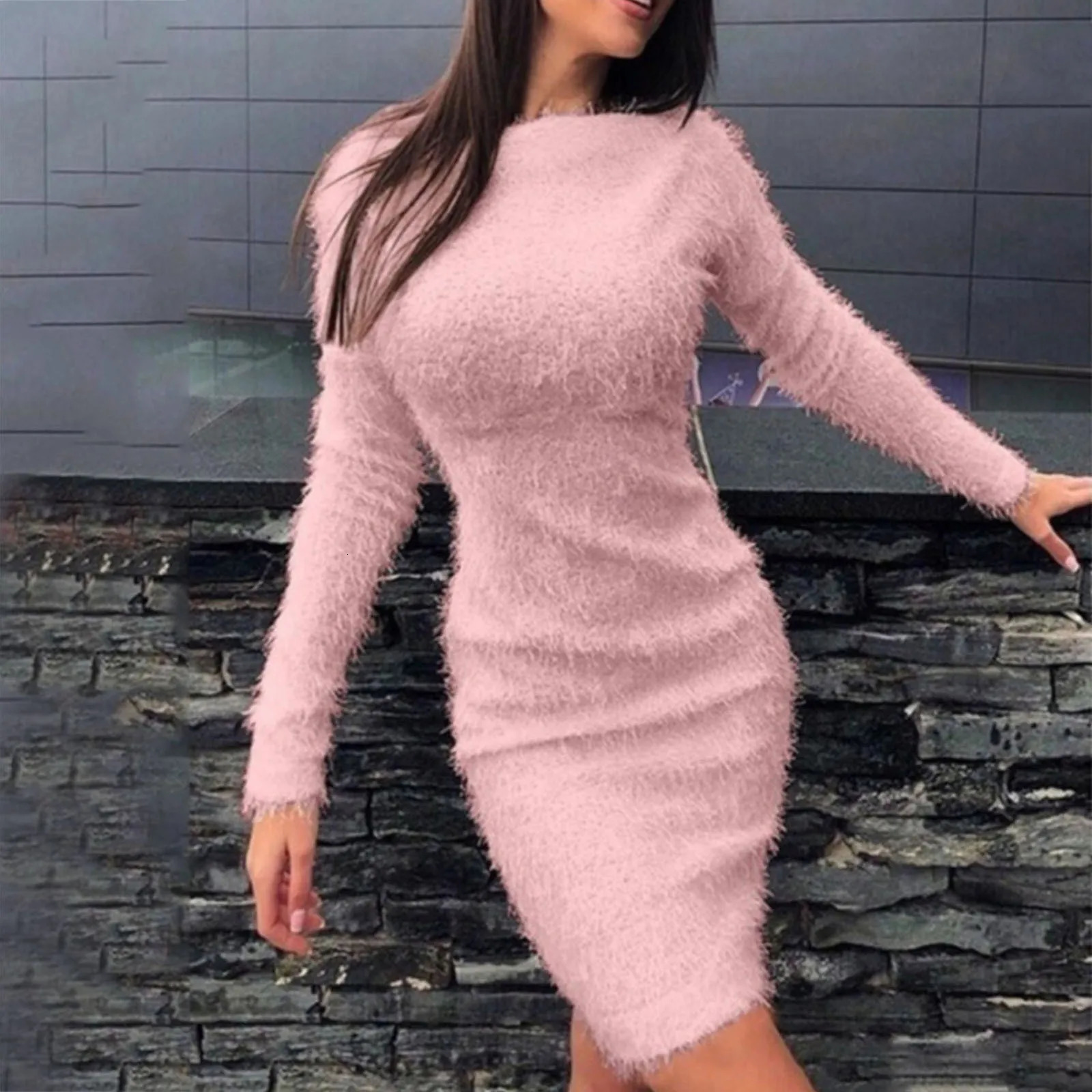 Womens long sleeved Oneck mini dress is fashionable elegant and chic ultrathin plush knitted sweater a womens robe 241212
