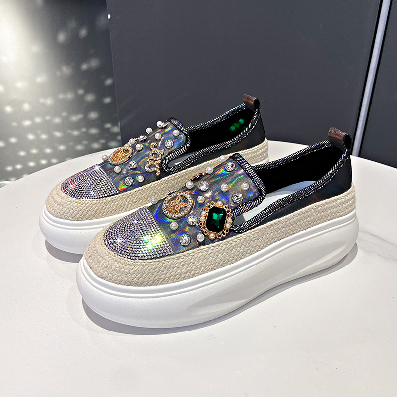 2025 women's bead sports shoes luxury rhinestone decoration women's loafers designer platform casual shoes high-quality pearl decoration thi