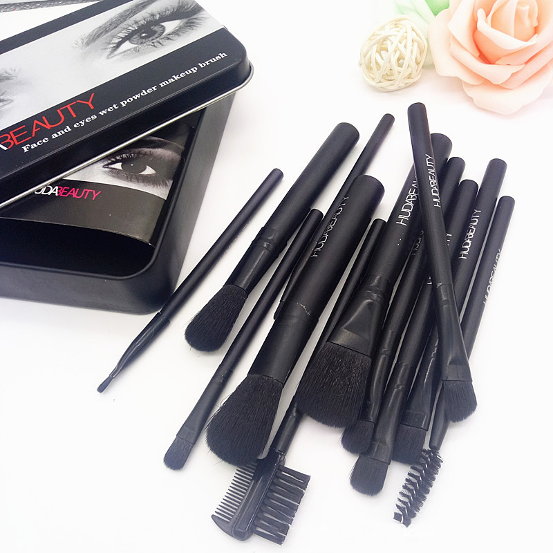 Brand Quality Huda Makeup Brush Set With Iron Packing Box for Foundation Powder Concealer Eyeshadow Eyebrow Eyelashes Brushes S25519
