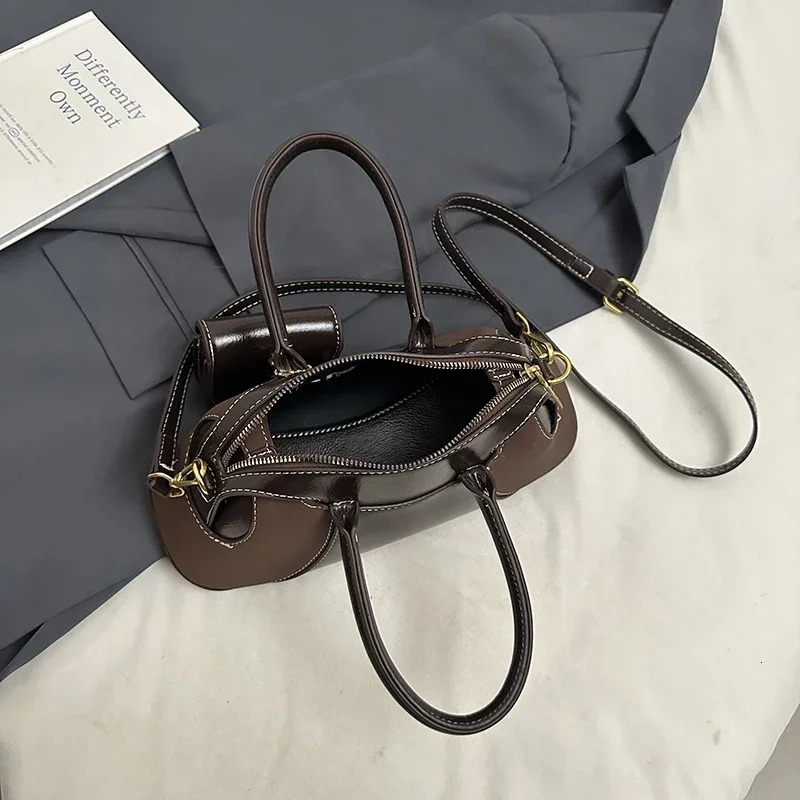 LEFTSIDE PU Leather Cross body Bag for Women Winter Y2K Trend Korean Fashion Shoulder Bag with Wallet Handbag 241213