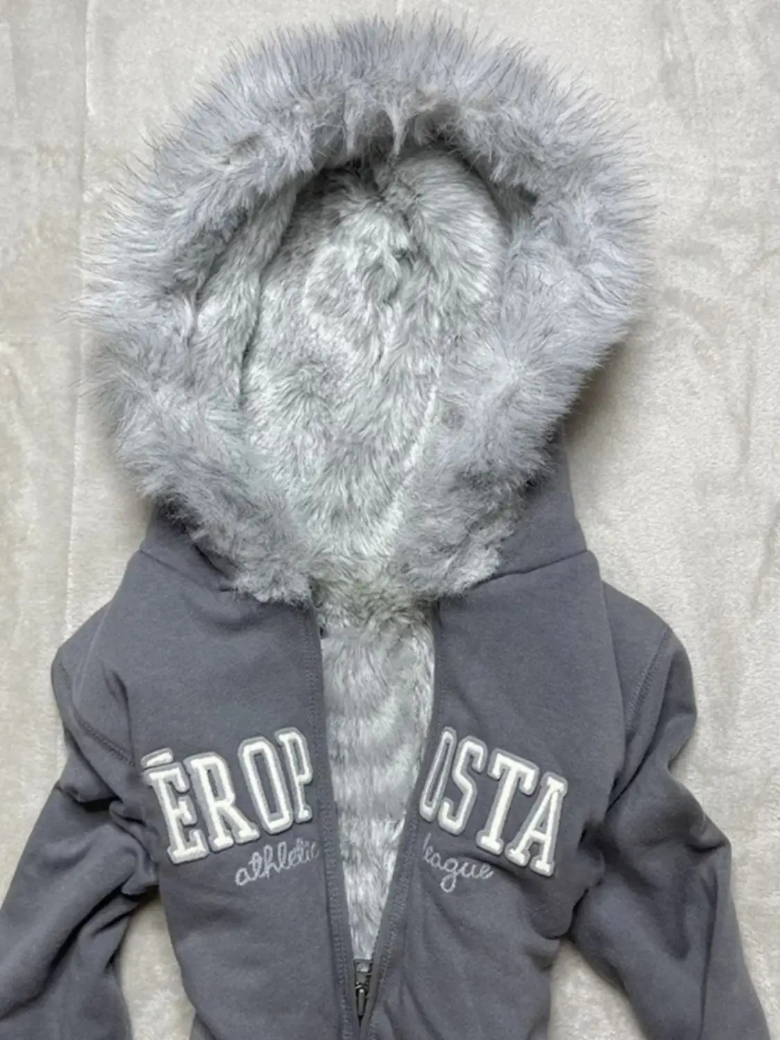 Y2K American original gray velvet thick hooded womens sweater jacket retro slim spicy girl warm zipper jacket 241209