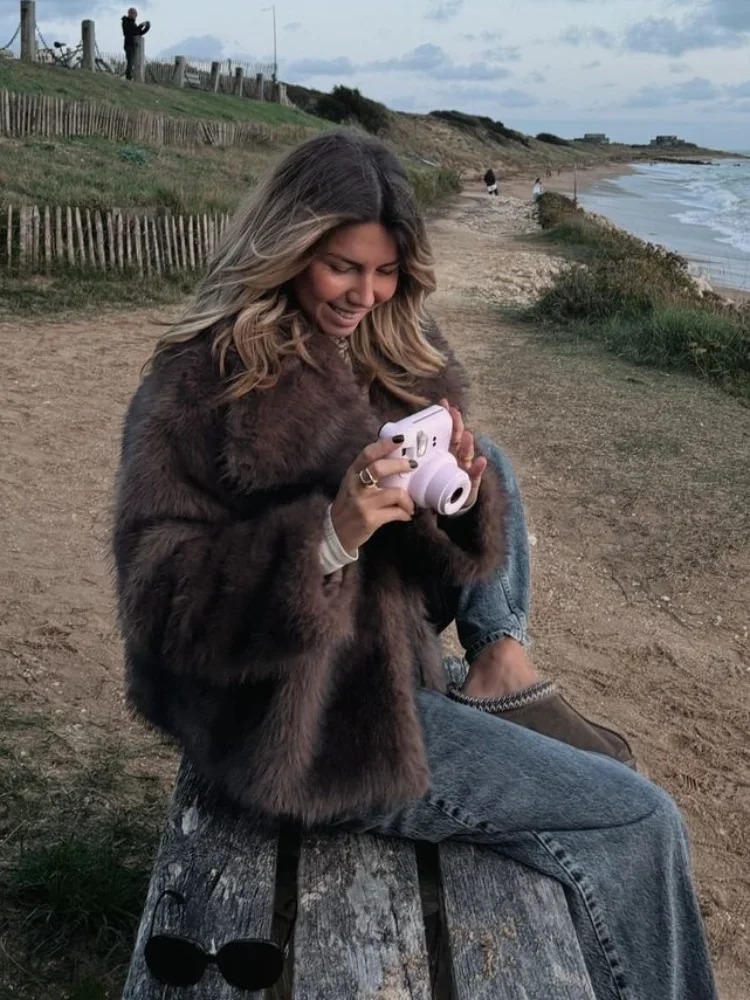 Brown Big Lapel Faux Fur Fury Womens Coats Fluffy Long Sleeved Thick Warm Jackets Winter Lady Casual Street Outwear 241211