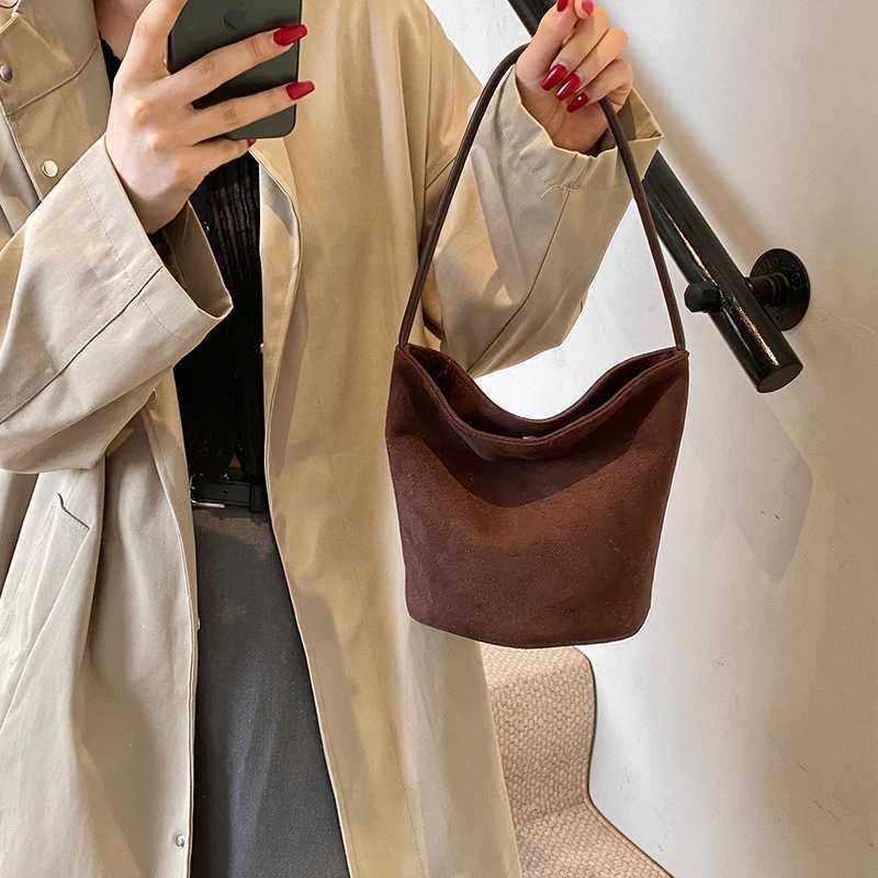 Suede Hobo Bag for Wen Handbag Purse Mini Tote Bags Vintage Shoder Bag Trendy Designer Purses Cluh Top Handle Bag Z250208