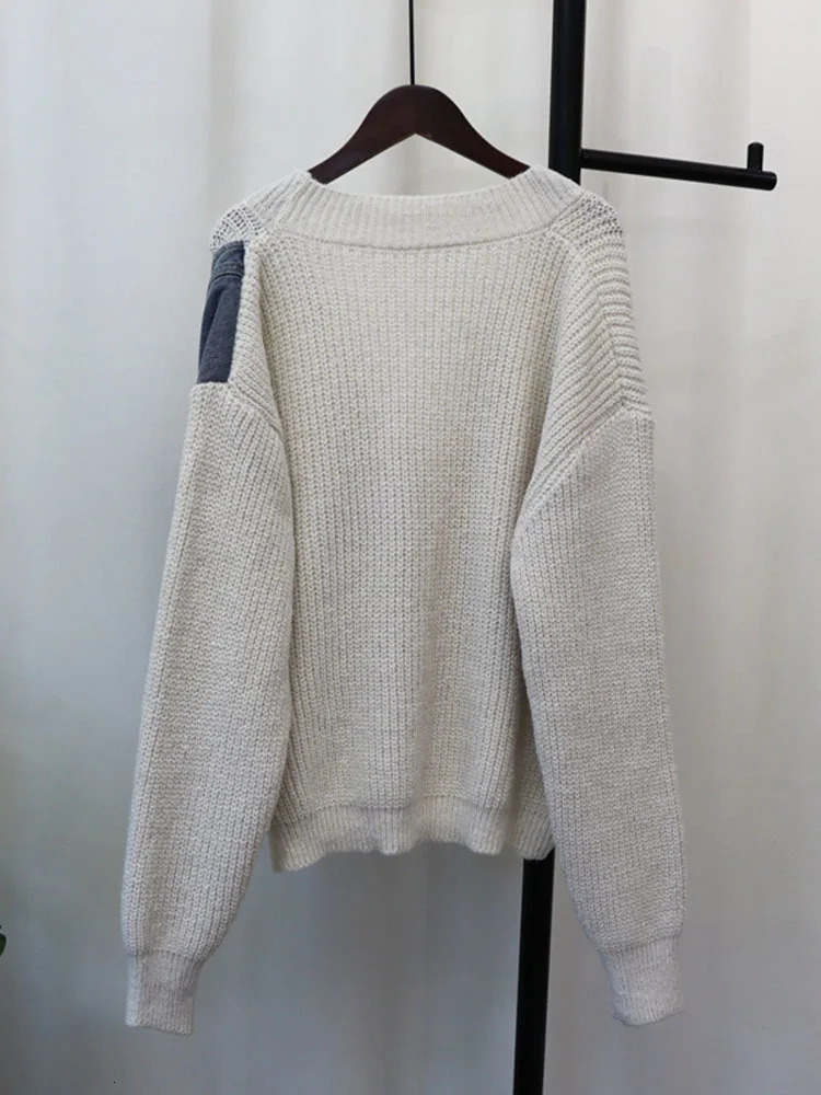 DEAT Spliced Denim Knitted Cardigan For Women Loose Casual Versatile Sweater Jacket Female Trend 2024 Autumn Items 33A2097 241214