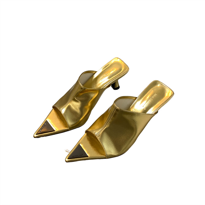 2025 Gold Sier Pointed Toe Slippers Women Designer Thin Low Heels Banquet Party Prom Ladies Slide Shoes EU35-39