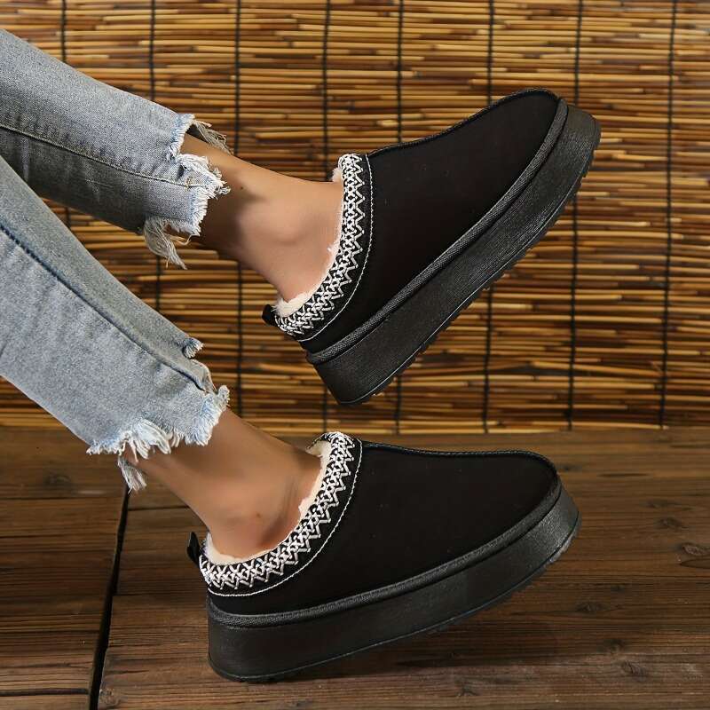 Platform Slippers for Women Winter Warm Snow Boots Cotton Fluffy Ladies Slides Designer Height Increasing Shoes Size36-42