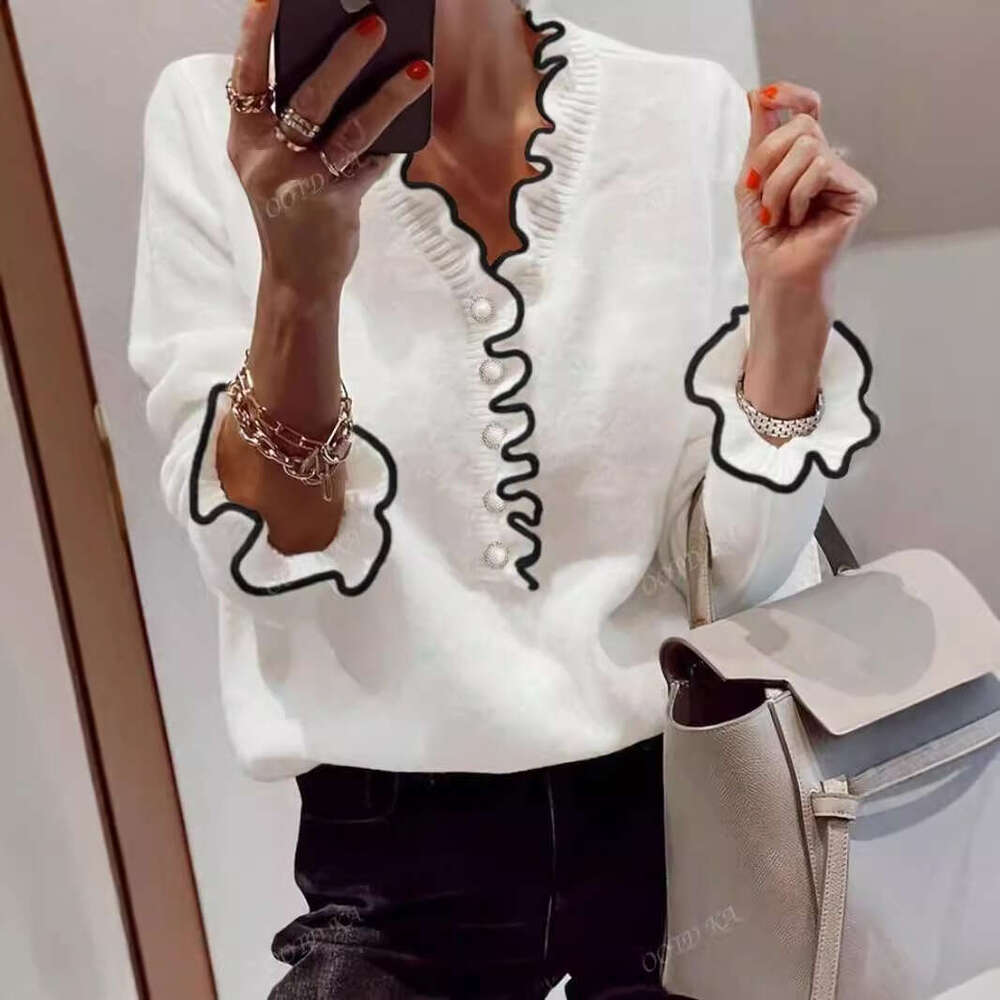 European And American New Lace Design With Long Sleeved V-Neck Versatile Clothes For Women In Autumn