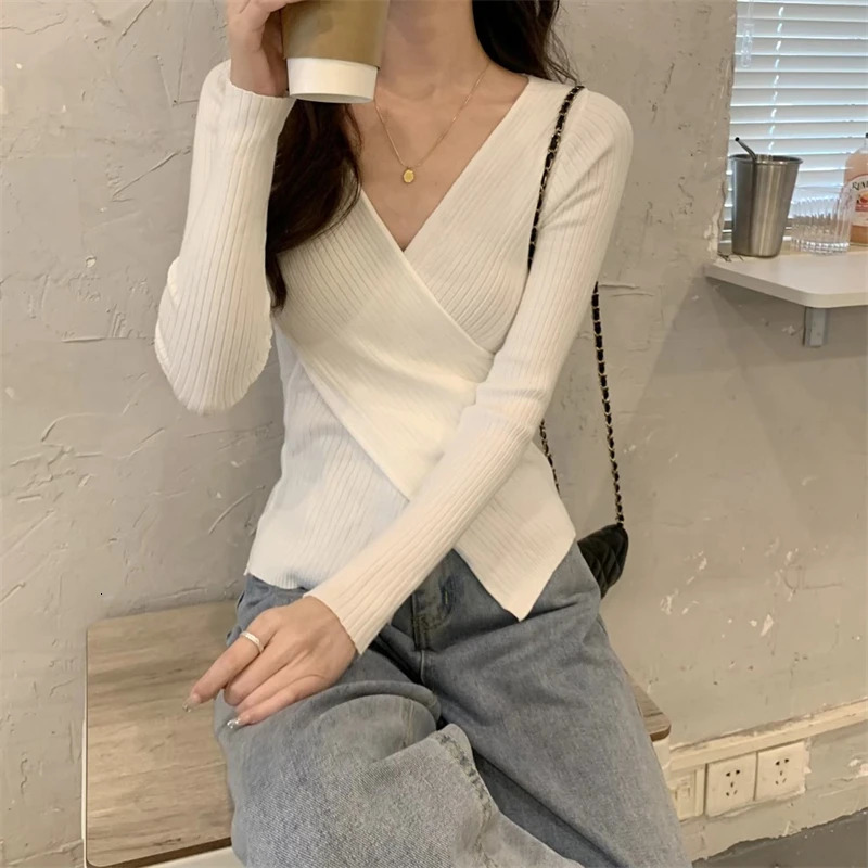 Autumn and Winter Knitted Top Fashion Womens Long Sleeve Tight Elastic Casual Vneck Shirt Zipper Sweater 241211