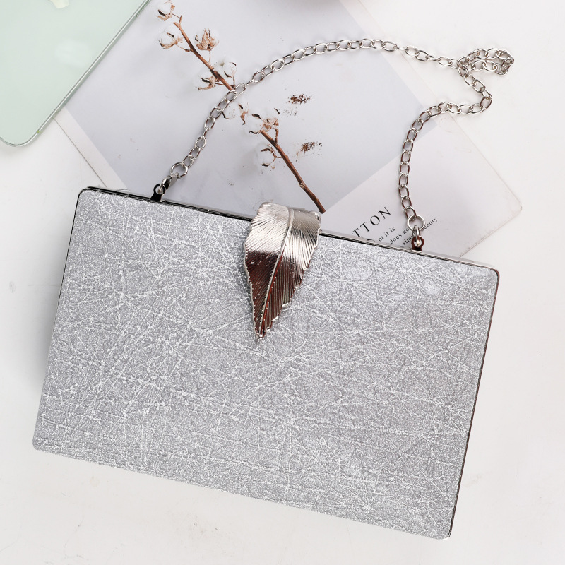 New Women s High Quality Designer Wedding Wallet and Handbag Leaf Shaped Hassp Mobile Horizontal Bag New Collection bag
