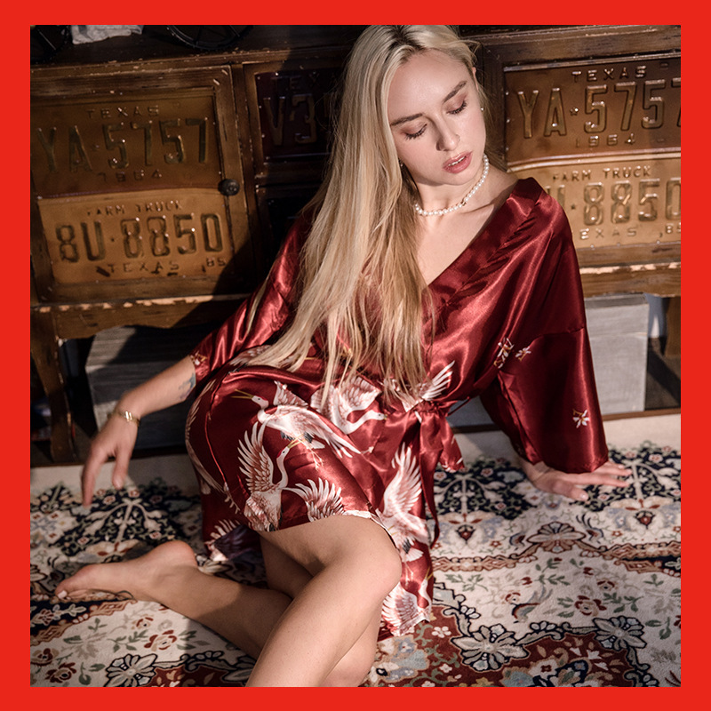 B459-Crane pajamas for women Summer and autumn bridal morning robes Imitation silk large size nightgown for women Ice silk bathrobe autumn suit
