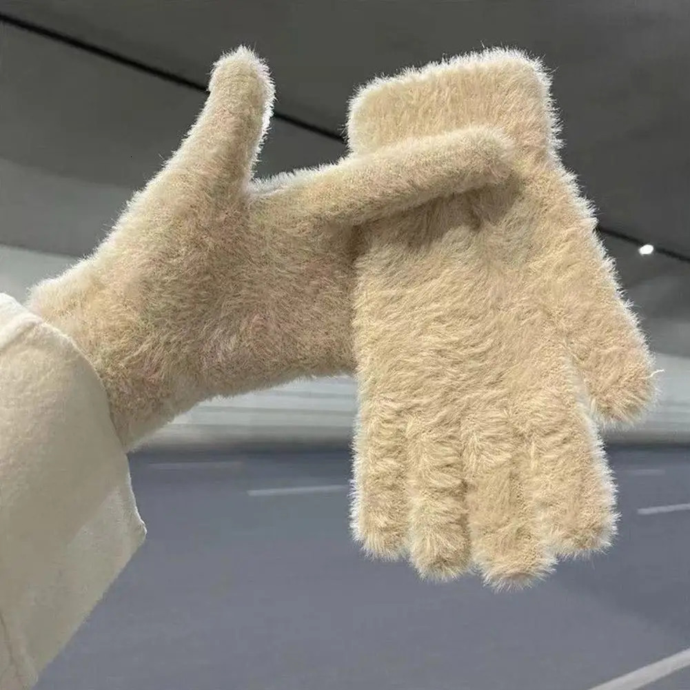 Fashionable winter mink velvet five finger gloves plush warm and cold resistant outdoor bicycle solid color Wistiti 241212