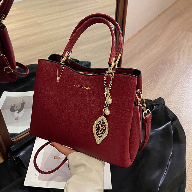 Shoulder 3 High-end Women Small Bag New Fashion Handbag Simple Design Wedding Versatile Triple Black Red Free shipping 964
